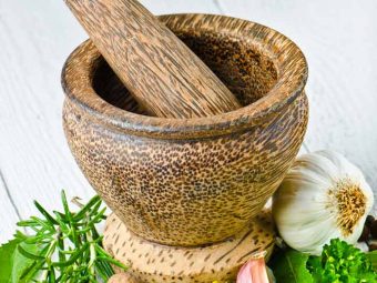 21 Herbs For Hair Growth And How To Use Them